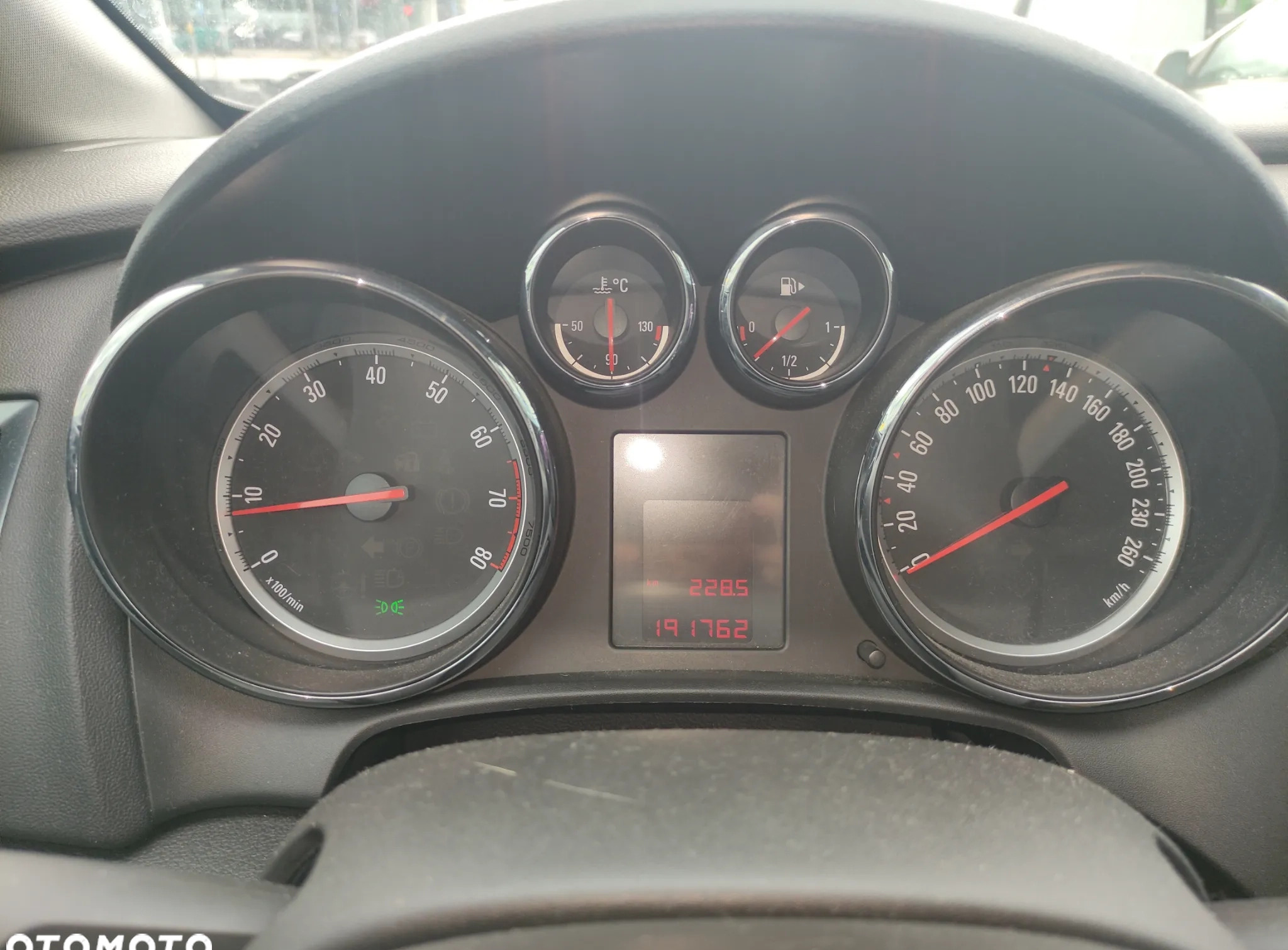Opel Astra cena 29999 przebieg: 192680, rok produkcji 2013 z Warszawa małe 436